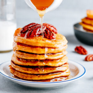 pancakes with pecans